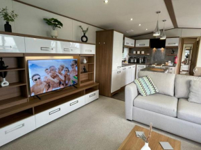 Golden Anchor - The Milano - Coastal Caravan Breaks